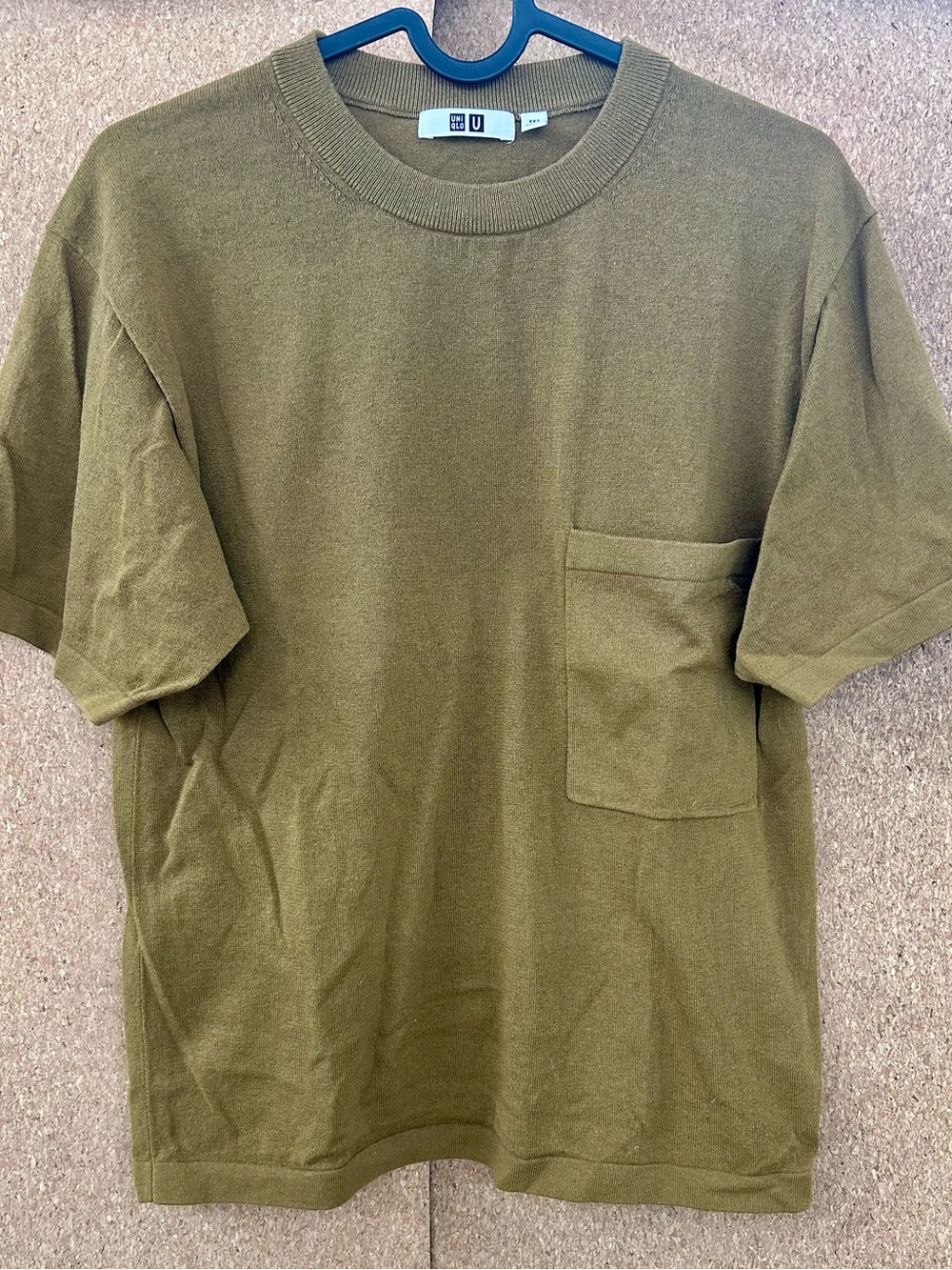 Uniqlo Men's Short-Sleeve Pocket Tee